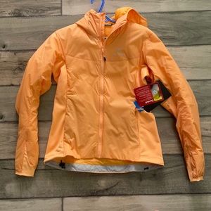 Arc’teryx Atom LT Hoody in Neoflora